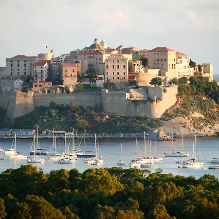 Hotel Domaine Mandarine &