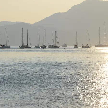 Hotel Domaine Mandarine &