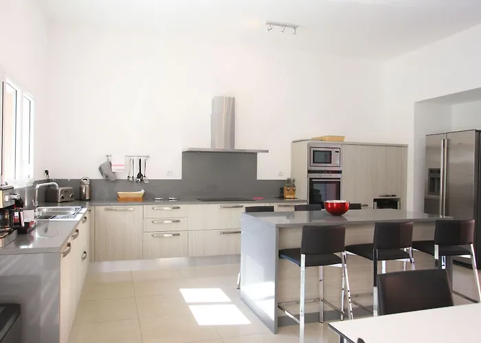 Domaine Mandarine & Calvi (Corsica)