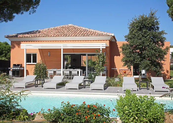 Hotel Domaine Mandarine & Calvi (Corsica)