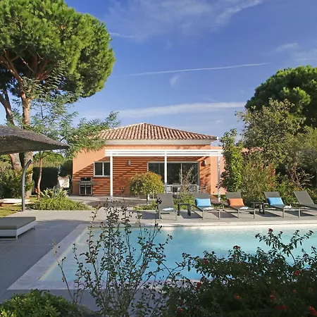 Hotell Domaine Mandarine & Calvi (Corsica)