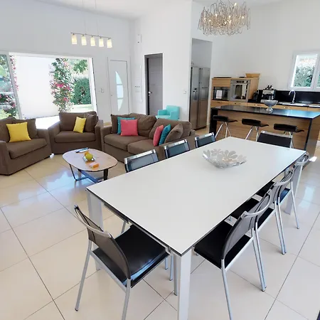 Hotell Domaine Mandarine & Calvi (Corsica)