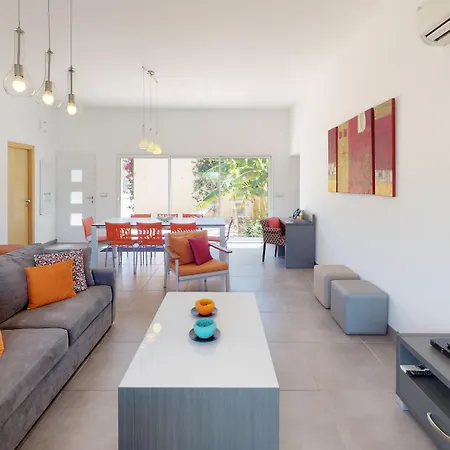 Domaine Mandarine & Calvi (Corsica)