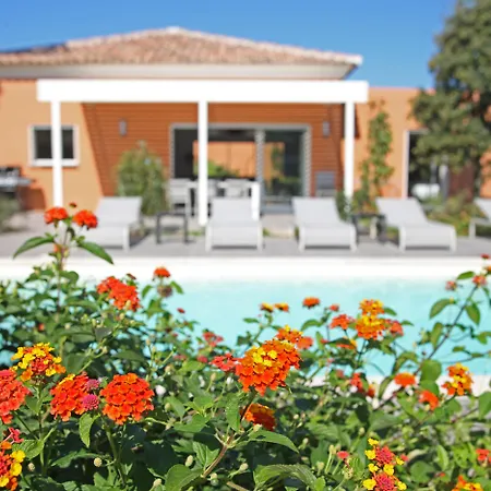 Domaine Mandarine & Hotell