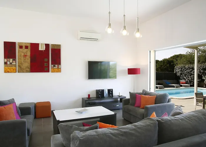 Domaine Mandarine & Hotel