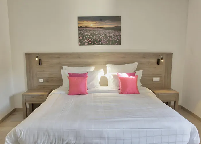 Hotel Domaine Mandarine & Calvi (Corsica)