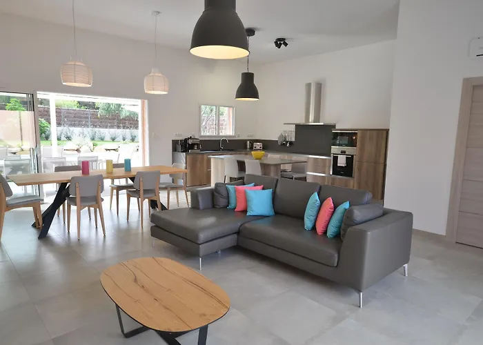 Domaine Mandarine & Calvi (Corsica)