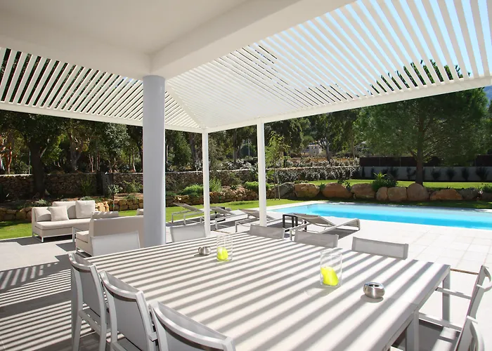 Hotel Domaine Mandarine & Calvi (Corsica)